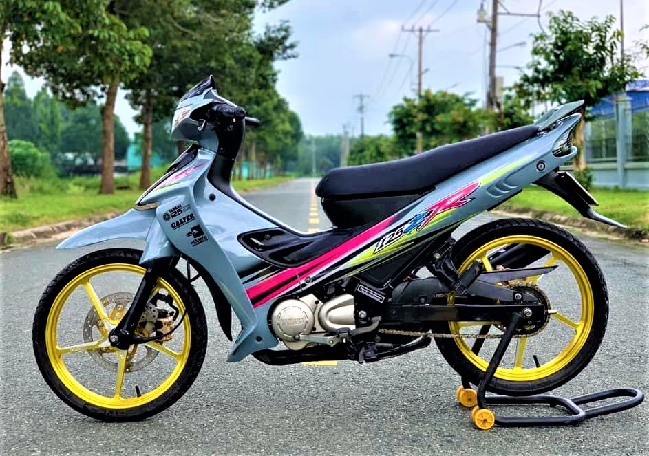 Yamaha 125ZR Modifeiad