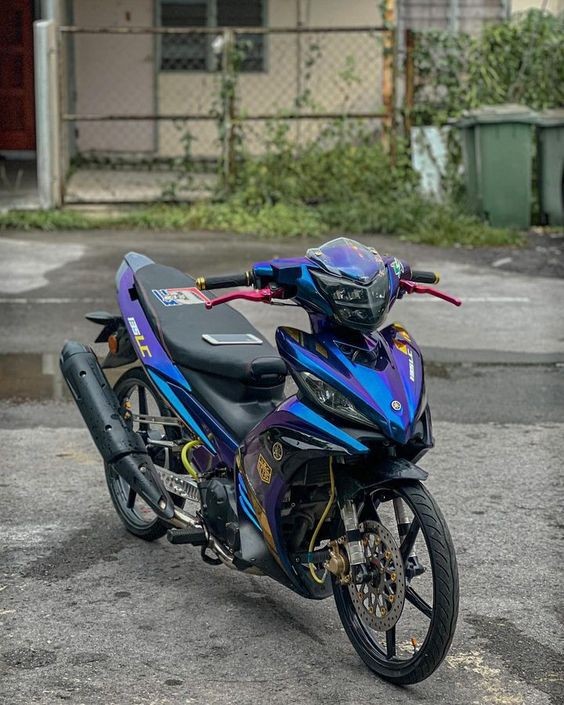 Yamaha LC V3 Modified