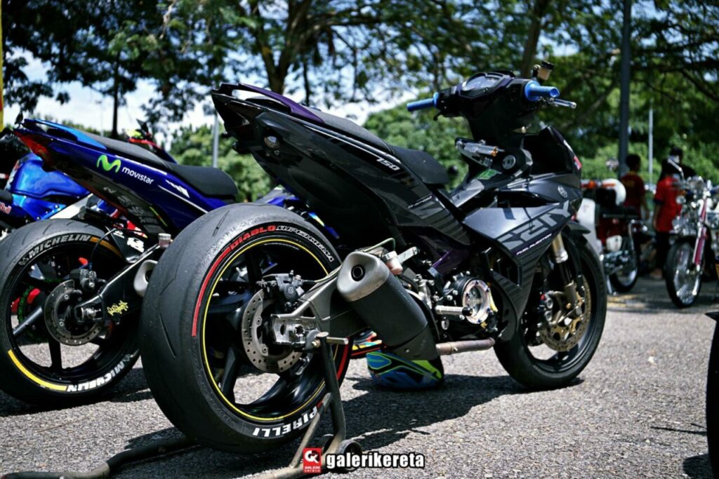 Yamaha Y15ZR Modified